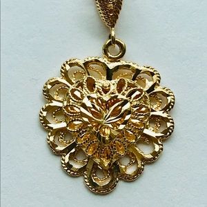 14kt Yellow Gold Heart Shape Pendant